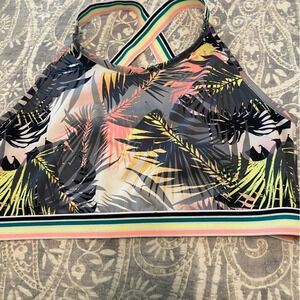 Size 2xl size 20.5 girls plus. Sports bra